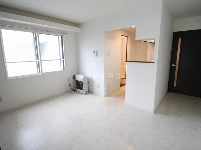 居室・リビング　同号室タイプ写真