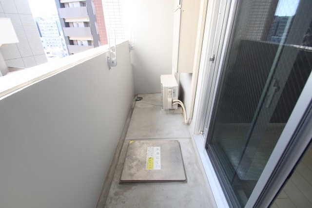 バルコニー　※別室の参考写真の為、現況優先です。