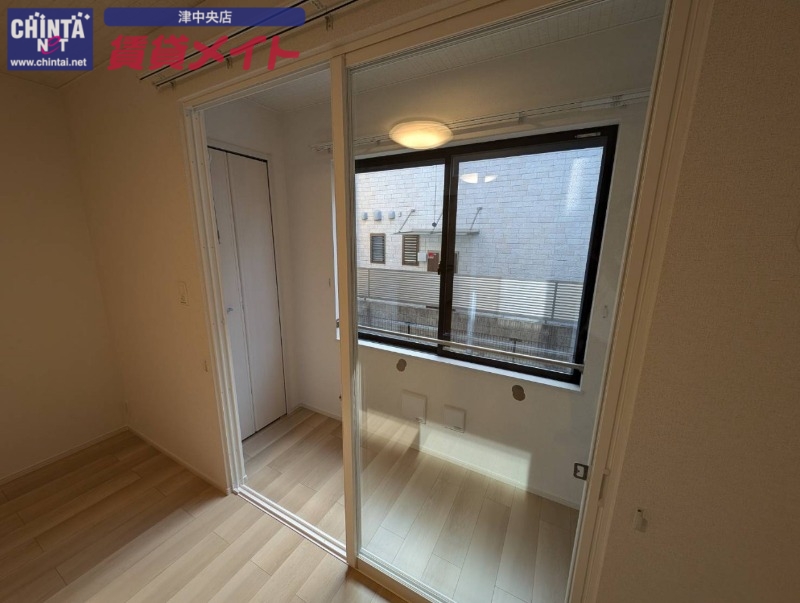 バルコニー　同型タイプ画像