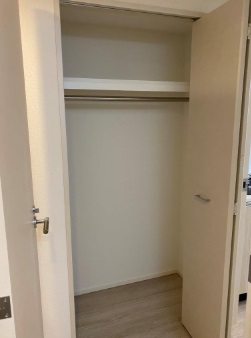 収納　廊下収納　クローゼット