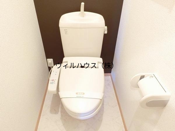 トイレ　ウォシュレット！