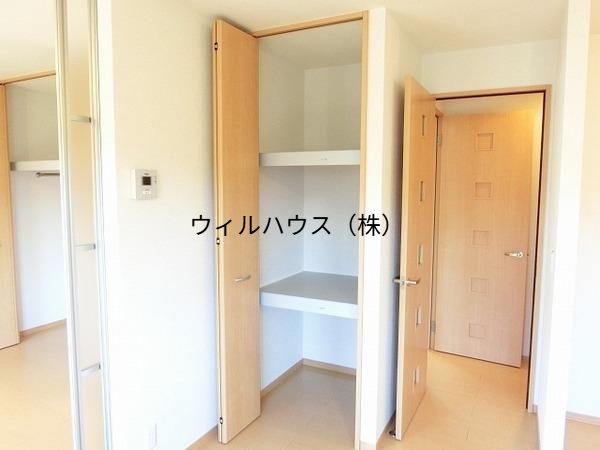 収納　リビング物入れ！