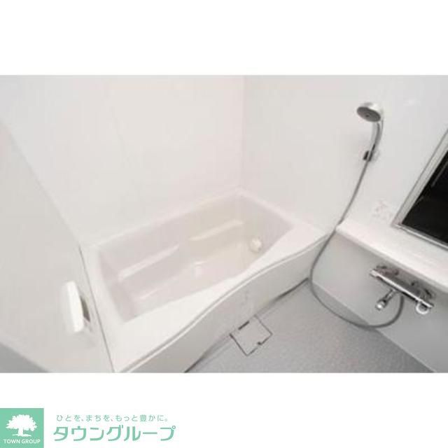 バス・シャワールーム　※写真は同タイプ住戸です。