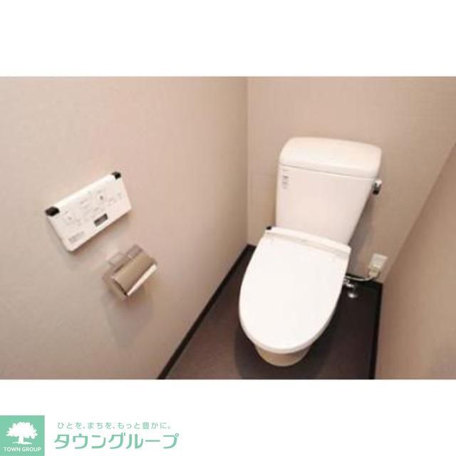 トイレ　※写真は同タイプ住戸です。