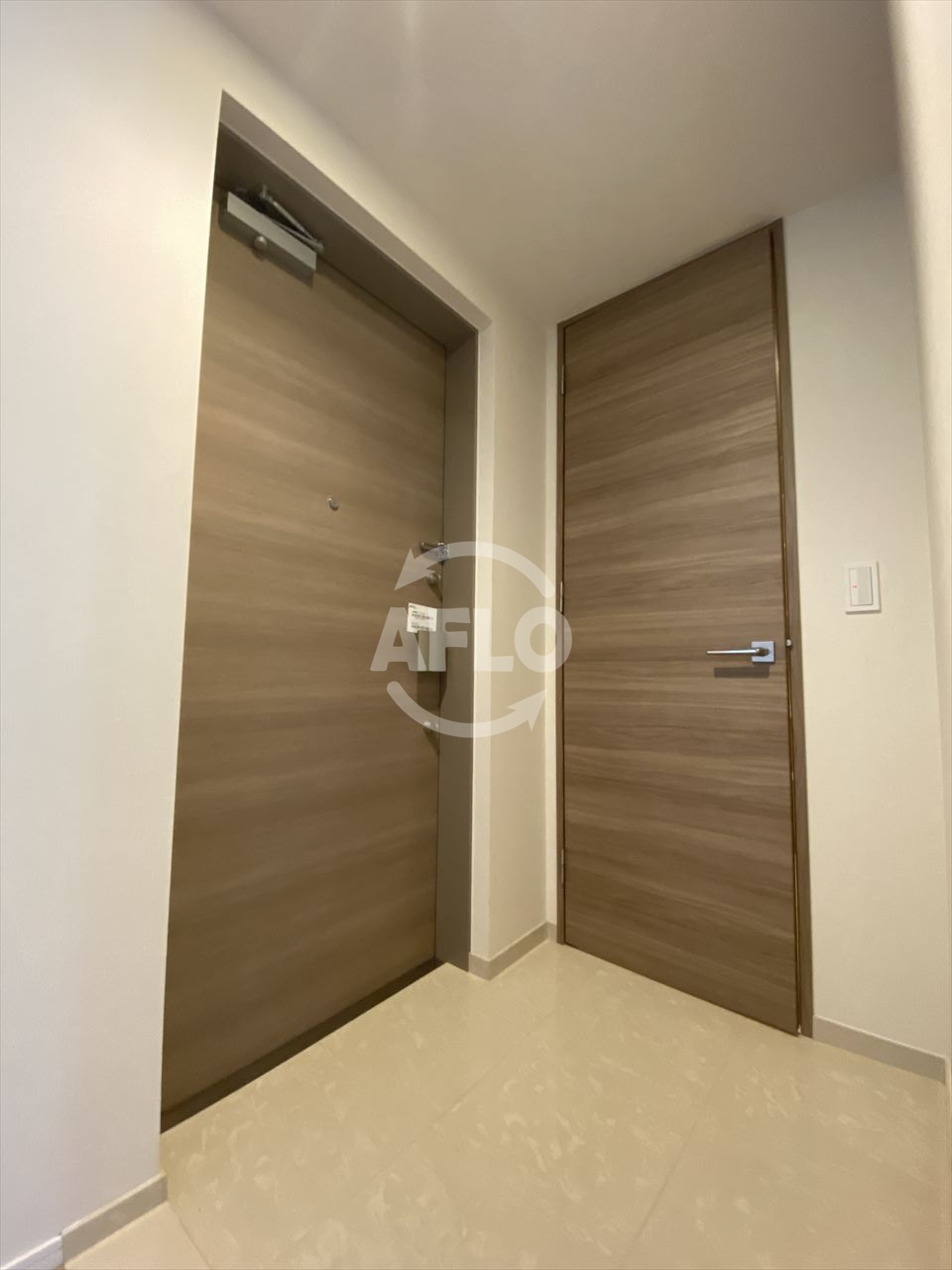 玄関　ブランズタワー御堂筋本町　玄関