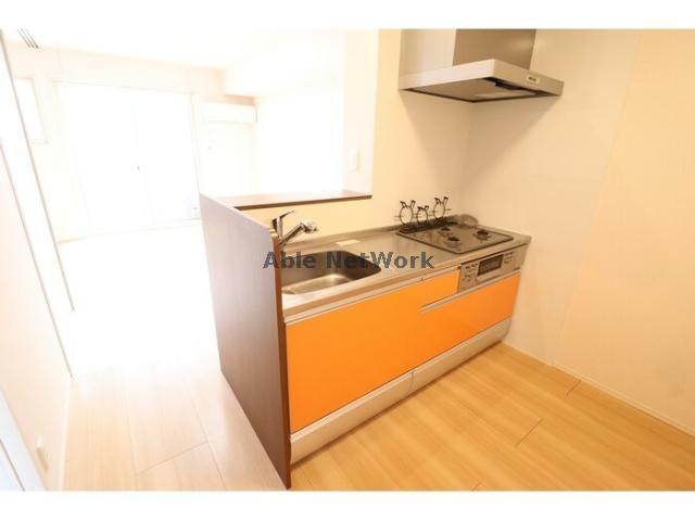 キッチン　コンロ＆グリル付きカウンターキッチン