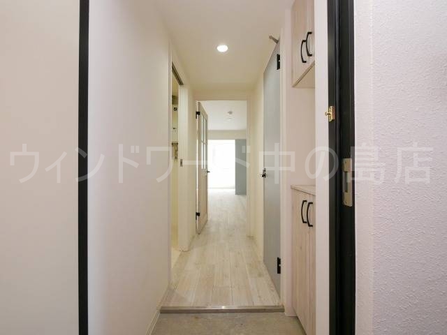 玄関　詳細は、ウィンドワード中の島店までご相談下さい。