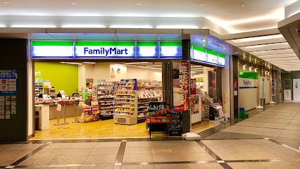 コンビニ　ファミリーマート溜池山王店（コンビニ）まで268m