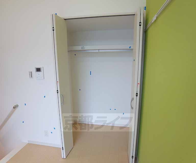 収納　奥行きのある広～い収納です。