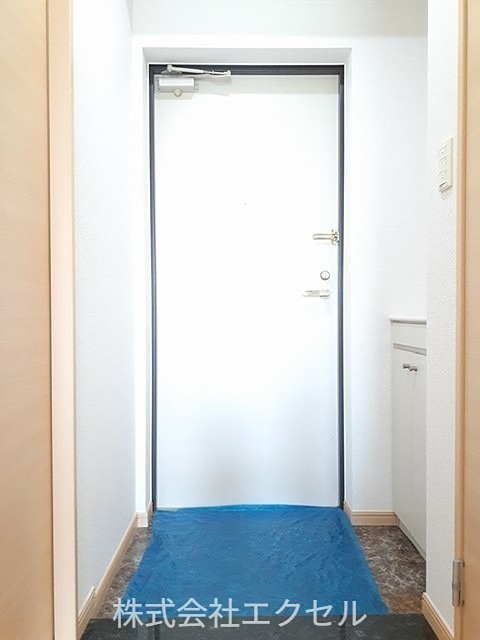 玄関　シューズボックス完備です。