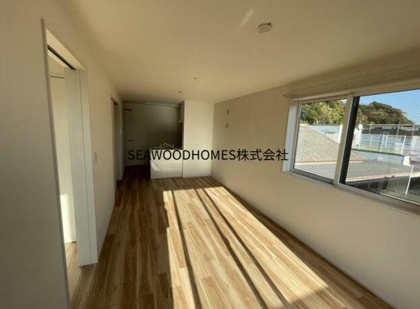 居室・リビング　陽当たり良好！お休みの日もゆったり寛げる。