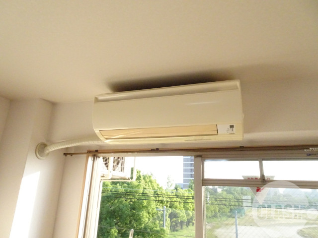 その他設備　エアコンは欠かせません♪