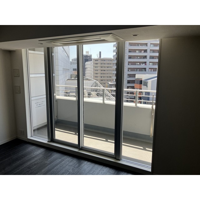 居室・リビング　洋室