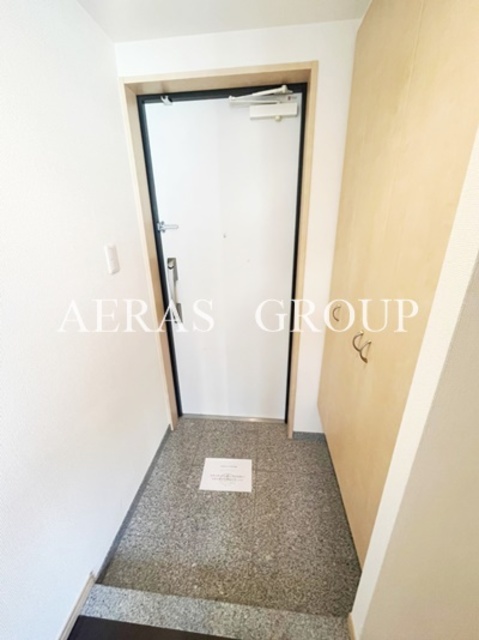 玄関　同間取り別部屋