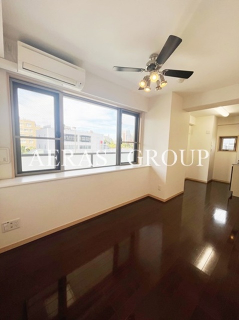 居室・リビング　同間取り別部屋