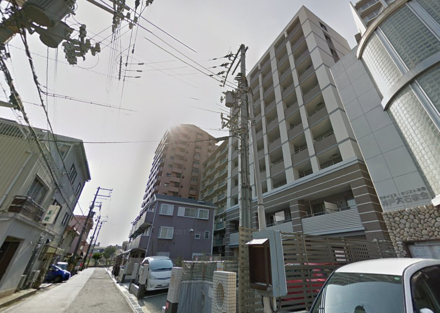 建物外観　まだまだ築浅