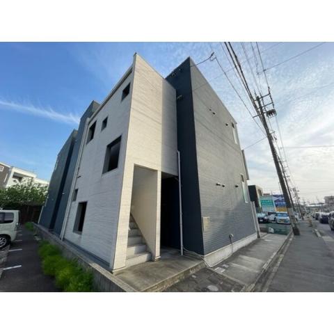 建物外観　外観写真（昼）