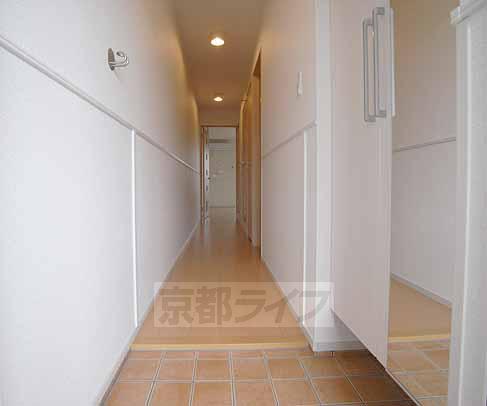 玄関　玄関です。大きなシューズボックスあります