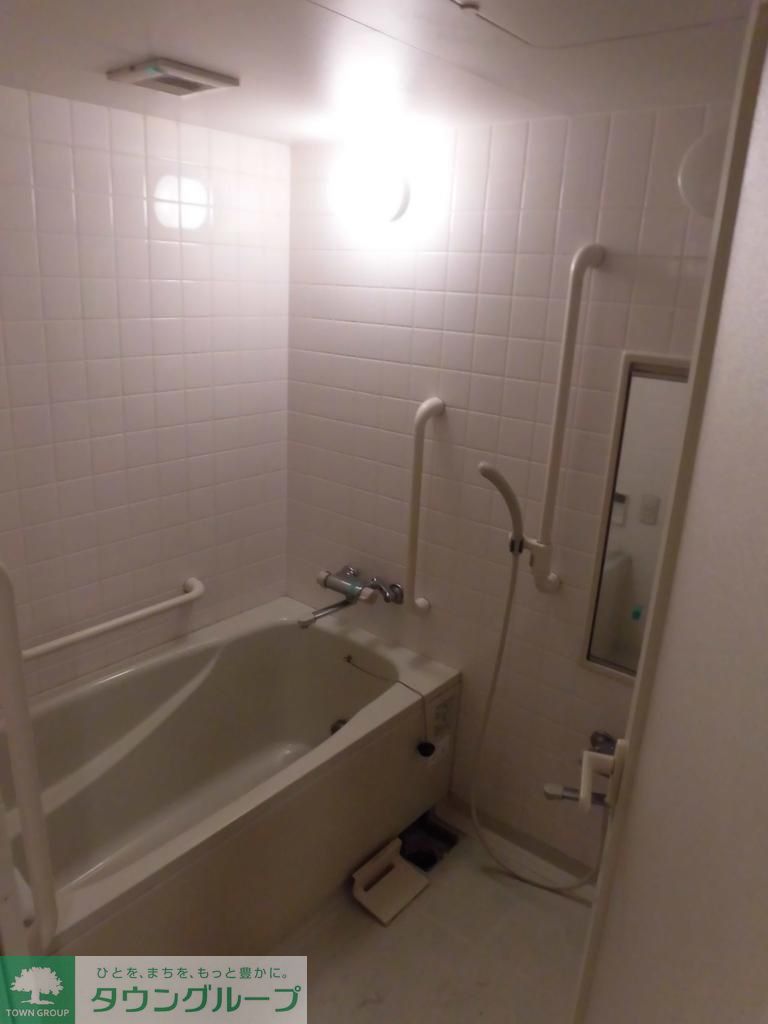 バス・シャワールーム　バス