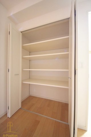 収納　グレンパーク梅田北