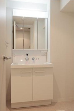 洗面設備　参考写真です