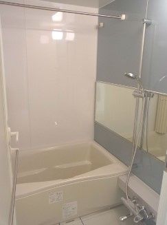 バス・シャワールーム　☆ゆっくりくつろげるお風呂☆