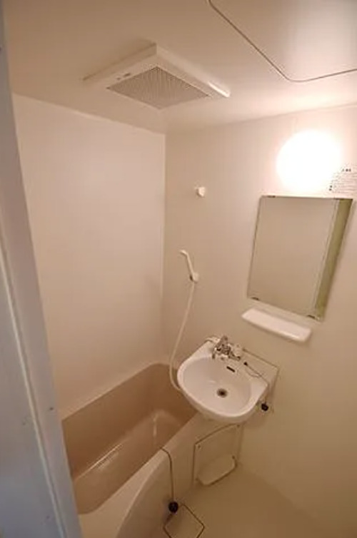 バス・シャワールーム　風呂