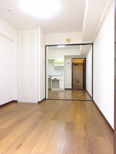 居室・リビング　おしゃれな居間です