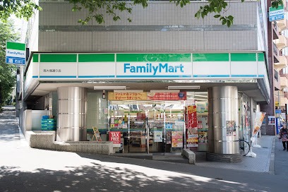 コンビニ　ファミリーマート南大塚通り店（コンビニ）まで257m