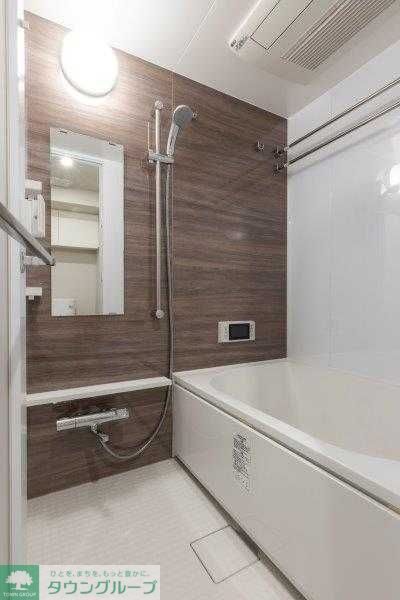 バス・シャワールーム