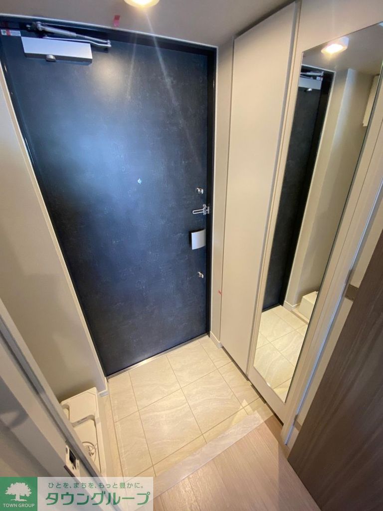 玄関　バルコニー