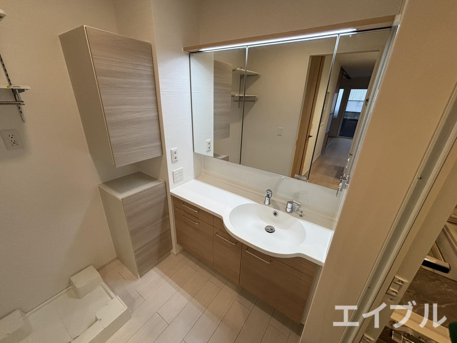 洗面設備　同型タイプ