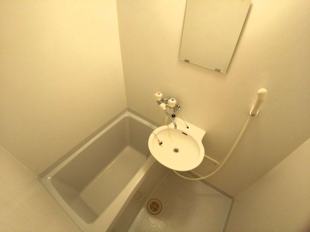 バス・シャワールーム　快適なバスルーム