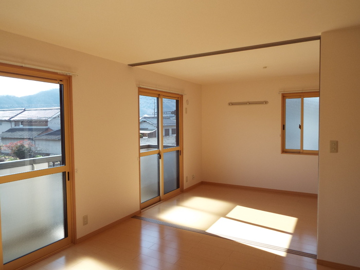 居室・リビング　リビング