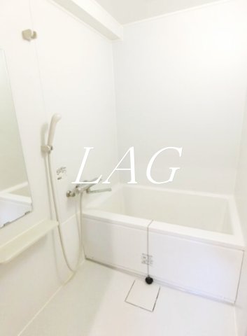 バス・シャワールーム　お風呂です。