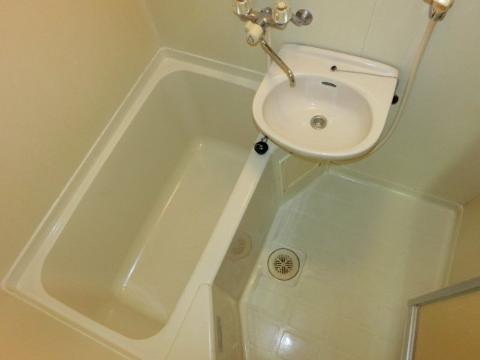 バス・シャワールーム　浴室