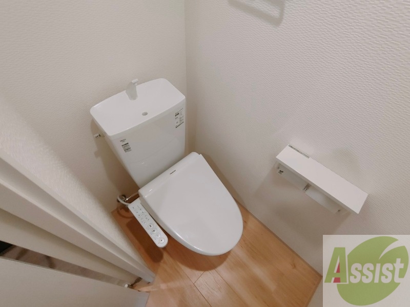 トイレ　シャワートイレ仕様です！今や欠かせません。