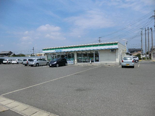 コンビニ　ファミリーマート 安城小川町店（コンビニ）まで990m