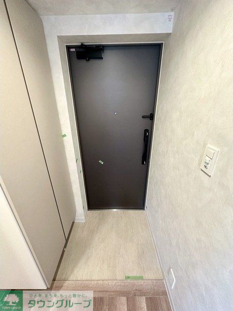 玄関　お部屋探しは株式会社　タウンハウジング　までお気軽にお問合…