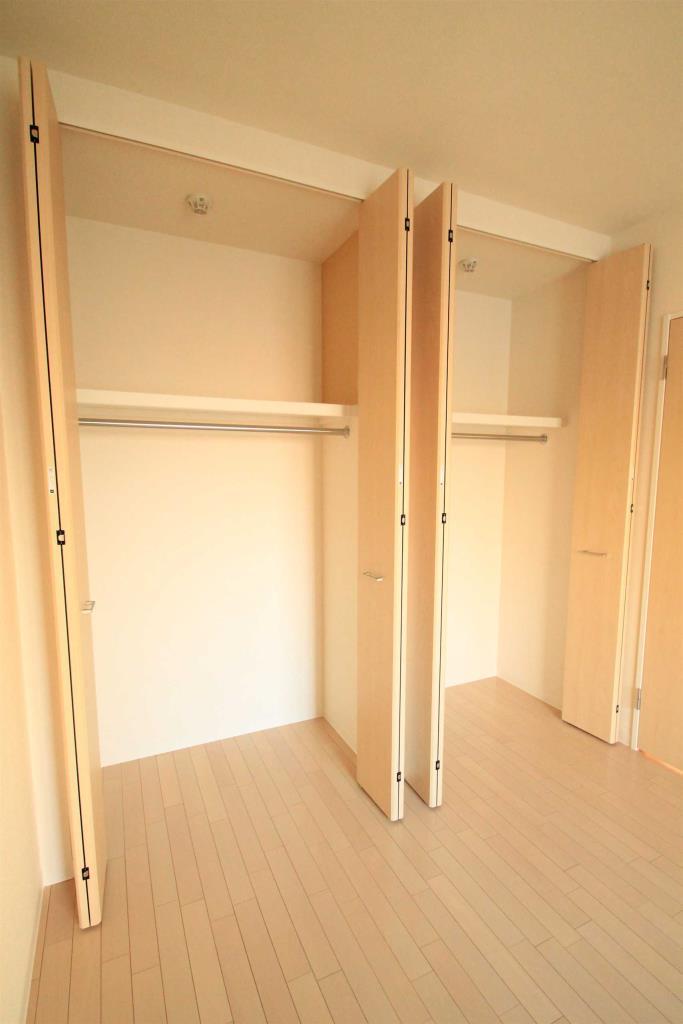 収納　洋室収納！たっぷりあります♪