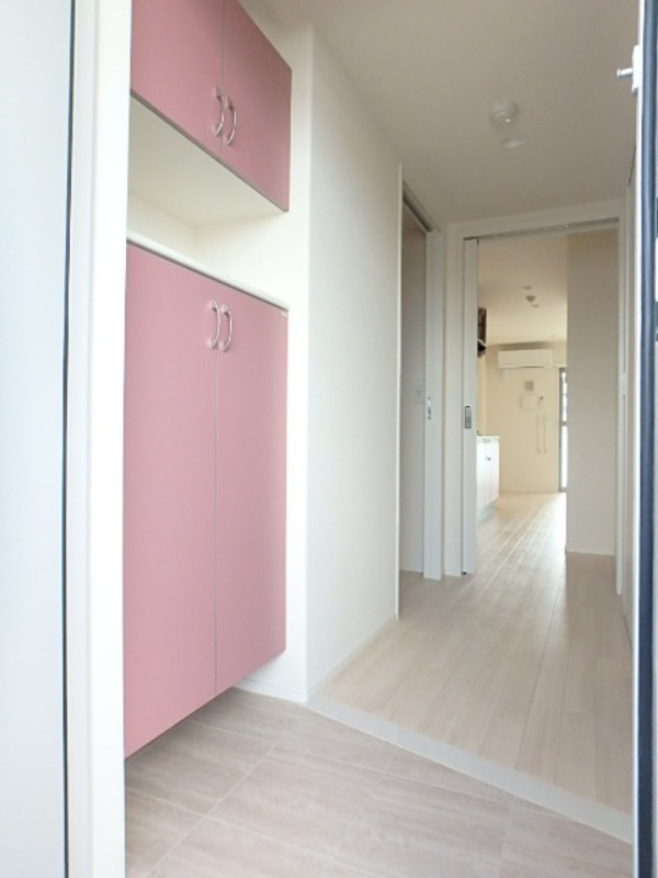 玄関　図面と現状に相違がある場合には現状を優先