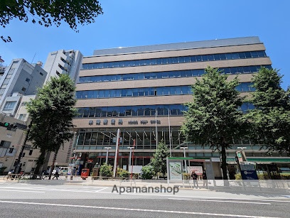 郵便局　本郷郵便局（郵便局）まで452m