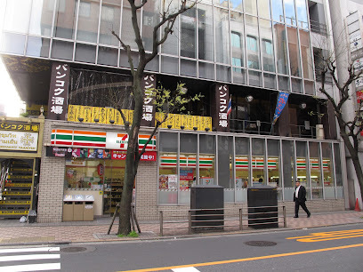 コンビニ　セブン－イレブン赤坂２丁目店（コンビニ）まで100m