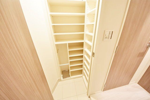 収納　お問合せは(株)タウンハウジングレジデンス事業部【03-…