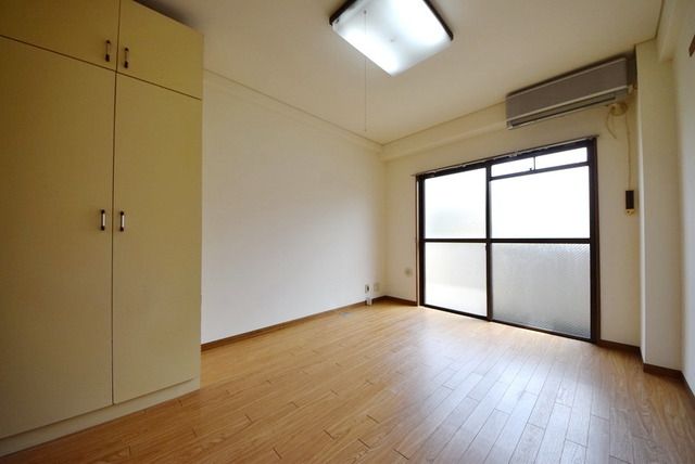 居室・リビング　★明るいお部屋★