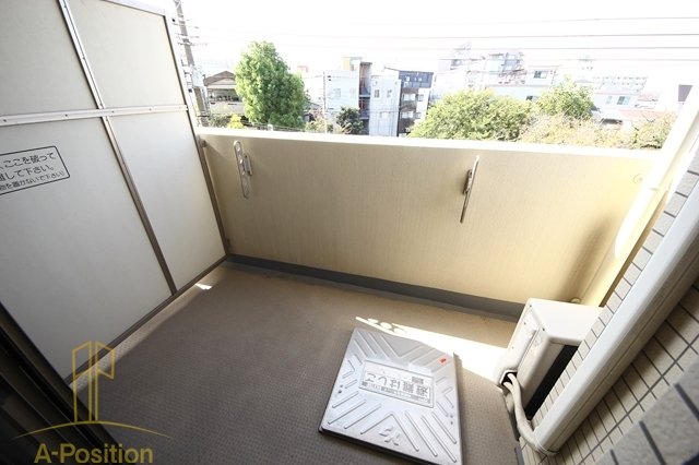 バルコニー　ジュネーゼグラン福島EBIE(エビエ)