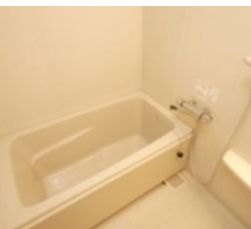 バス・シャワールーム　ゆったり過ごせるお風呂です