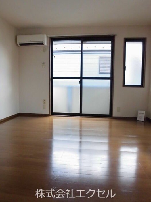 その他部屋・スペース　エアコン付きで快適にお過ごしいただけます。