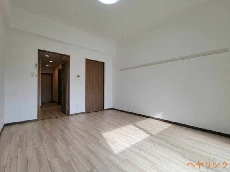 居室・リビング　写真は同タイプ反転の間取りです