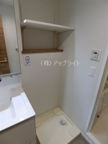 その他設備　室内洗濯機置場